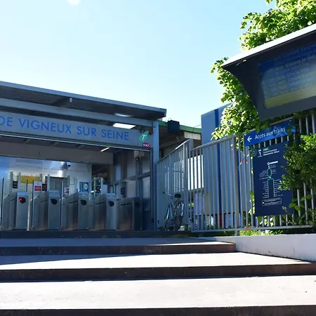 Le Cocon Lumineux A 20mn De Paris Et Orly Vigneux-sur-Seine
