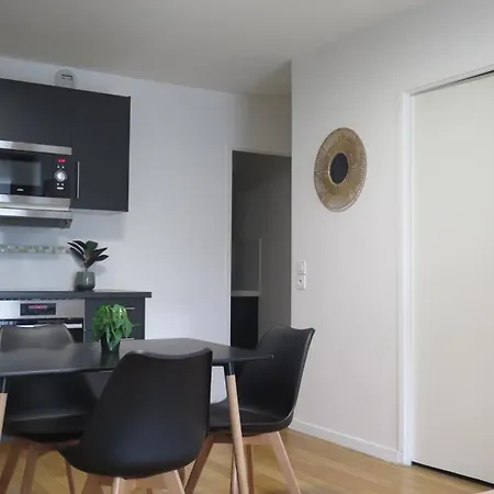 Le Cocon Lumineux A 20mn De Paris Et Orly Apartamento *